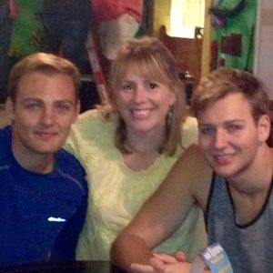 Meet your Posher, Cecilia